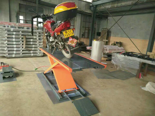 A motocicleta hidráulica de 35s/25s 900KGS Scissor o elevador